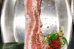 赤峰佳琪烤肉地址電話號碼查詢