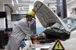 赤峰小劉汽修廠電話號(hào)碼查詢