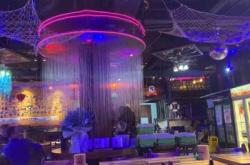 赤峰海盜船音樂(lè)烤吧訂餐電話