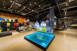 赤峰市運動鞋店電話地址查詢