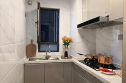 赤峰優(yōu)居春城店電話多少號