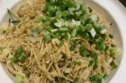 赤峰小笨雞專賣直播店電話號碼