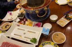 赤峰萬達(dá)兔子火鍋電話地址查詢