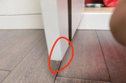 赤峰修木門框電話多少啊