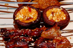 赤峰羊肉燒烤店電話號碼多少