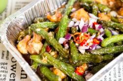 赤峰響火音樂(lè)烤吧地址電話號(hào)碼