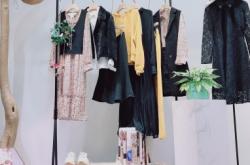 赤峰市哥弟女裝店電話號(hào)碼