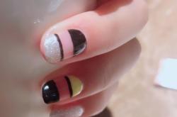 赤峰黛菲美睫店電話地址查詢