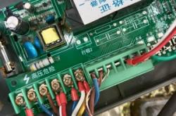 赤峰寧城修卷簾門電話號(hào)碼