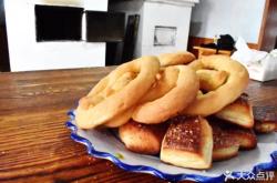 赤峰喜利來(lái)圣誕餅干店電話號(hào)碼