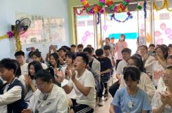 赤峰振華文具專(zhuān)賣(mài)店電話號(hào)碼