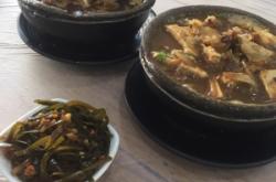 赤峰龍?zhí)锞频觌娫捥柎a多少號