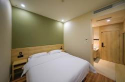 赤峰紅山區(qū)圣尊酒店電話號碼