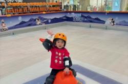 赤峰華翔滑冰場(chǎng)電話地址查詢