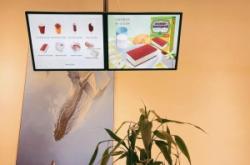 赤峰哪有小服裝店啊電話號碼