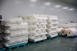 赤峰玻璃保護(hù)膜廠家電話號(hào)碼