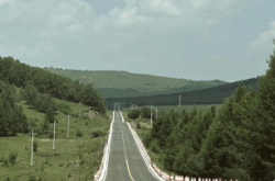 赤峰三中閔長虹老師電話號碼