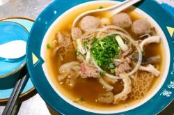 赤峰火車(chē)頭美食街電話號(hào)碼