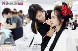 赤峰首締美業(yè)電話號碼查詢