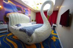 赤峰紅山區(qū)興獅酒店電話號(hào)碼