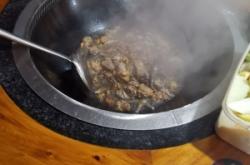 赤峰市柴火雞訂餐電話地址查詢