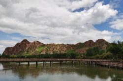 赤峰市紅山區(qū)衛(wèi)校電話號碼