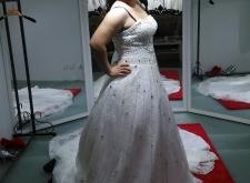 赤峰愛紗婚紗館電話號(hào)碼查詢