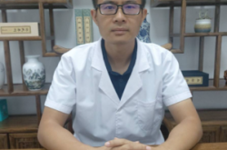 赤峰眼科賀杰醫(yī)生電話號碼是多少