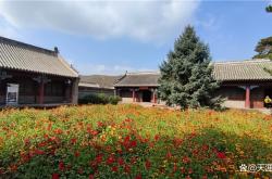 赤峰市清真鐵鍋燉飯店電話號碼