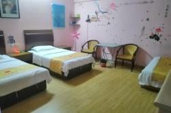 赤峰三道街華陽(yáng)足道電話多少