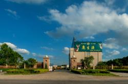 赤峰養(yǎng)鹿電話號(hào)碼多少號(hào)啊