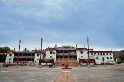 赤峰五洲營業(yè)部電話號(hào)碼