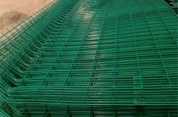 赤峰果園鐵絲圍欄網(wǎng)廠家電話(huà)號(hào)碼