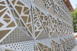 赤峰市鋁單板工廠電話地址查詢