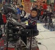 赤峰鋼琴批發(fā)商電話號(hào)碼查詢