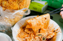 赤峰搟面?zhèn)b面館地址電話號(hào)碼