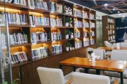 敖漢旗新東方酒店電話