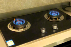 赤峰迅達(dá)灶具專(zhuān)賣(mài)店電話(huà)號(hào)碼