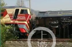 黃城到赤峰客車電話號碼是多少