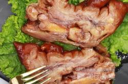 赤峰養(yǎng)牛二姐電話多少號