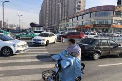 赤峰永業(yè)消防車銷售電話號碼