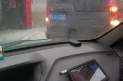 赤峰投料車廠家直銷電話號碼