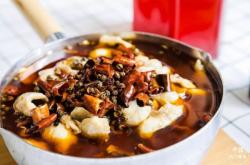 赤峰瘋癲小酒館電話號(hào)碼查詢