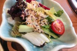 赤峰喜?？救獾甑刂冯娫捥柎a