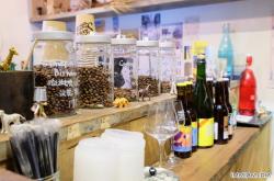 赤峰個(gè)性理發(fā)館地址電話號(hào)碼