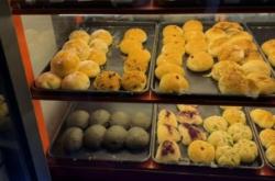 赤峰兩元面包店電話號碼