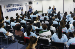 赤峰思密美容院地址電話號(hào)碼