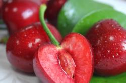 赤峰煙冠大櫻桃批發(fā)電話號碼