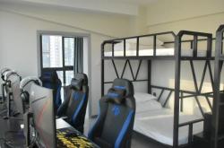 赤峰網(wǎng)吧三人間電話號碼