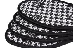 赤峰步云鞋墊專賣(mài)店電話號(hào)碼